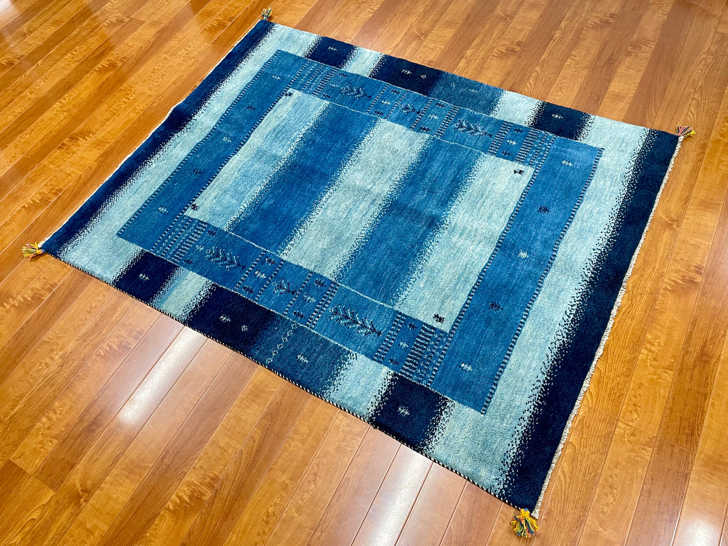 【オンライン限定】ギャッベ 188cm x 147cm RJ3774