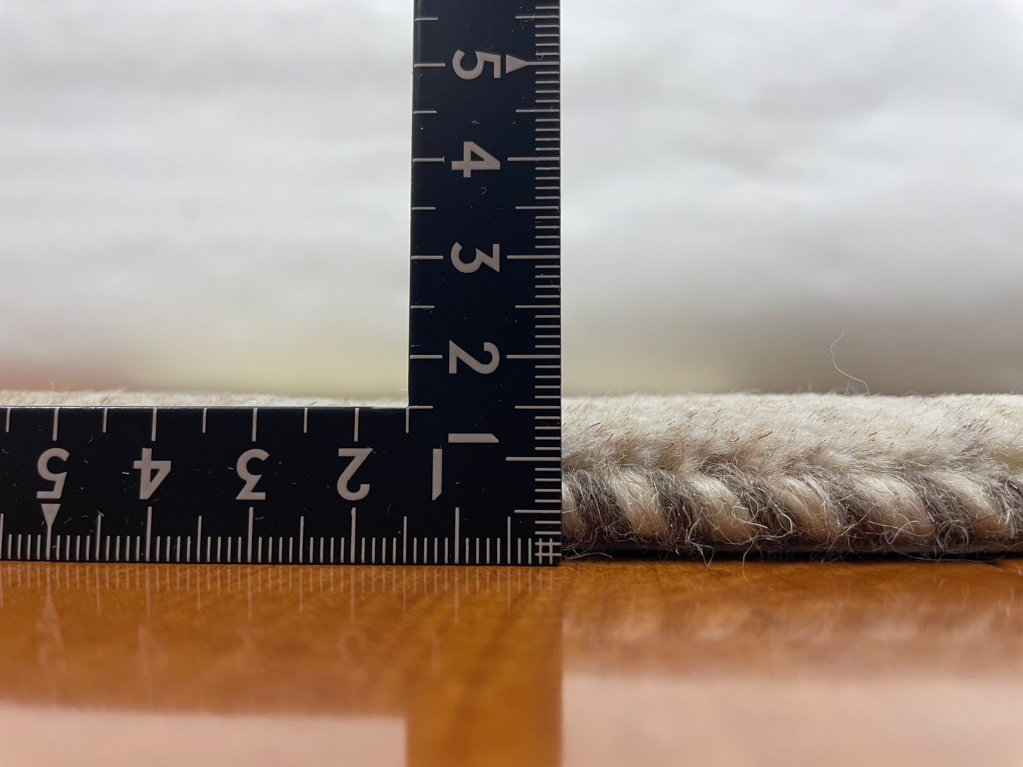 【オンライン限定】カシュクリギャッベ 134cm x 85cm RJ13672