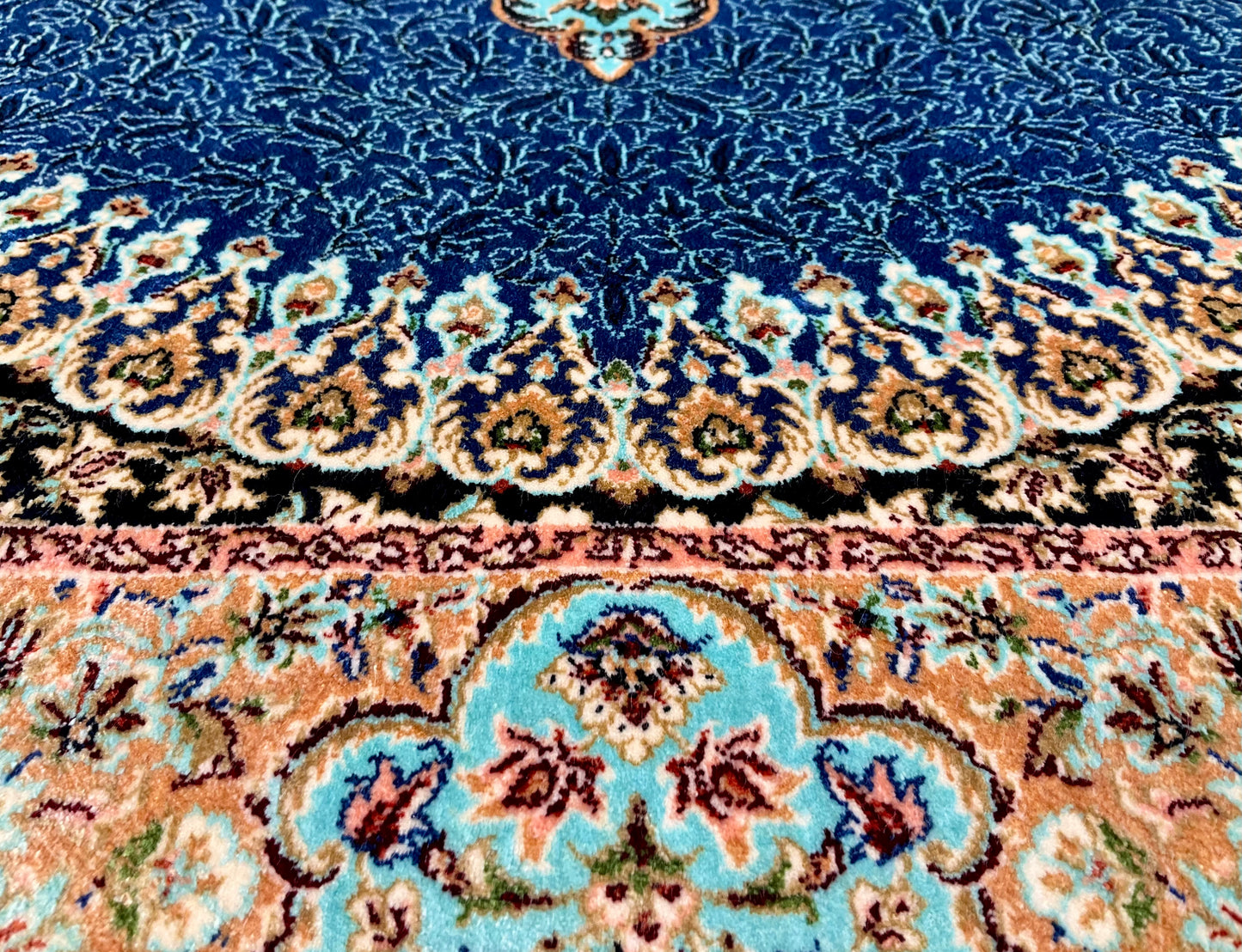 ペルシャンシルク 120cm x 80cm PS9647