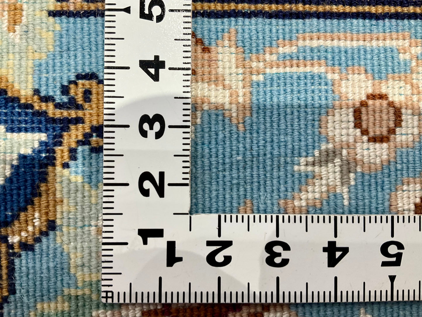 イスファハン ダーバリ工房 127cm x 86cm A22621