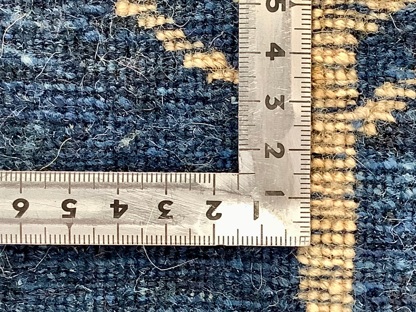 【オンライン限定】カシュクリギャッベ 95cm x 60cm RJ9085