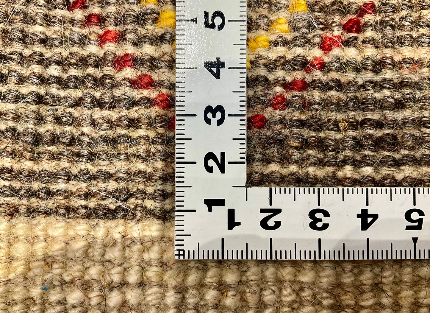 ギャッベ 42cm x 39cm Z1147