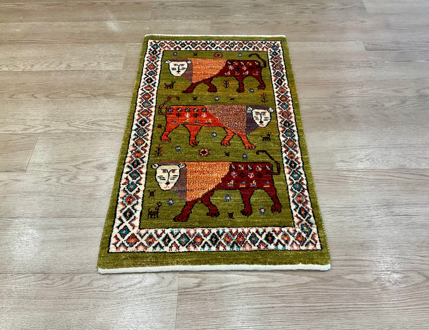 カシュクリギャッベ 93cm x 56cm RJ16086
