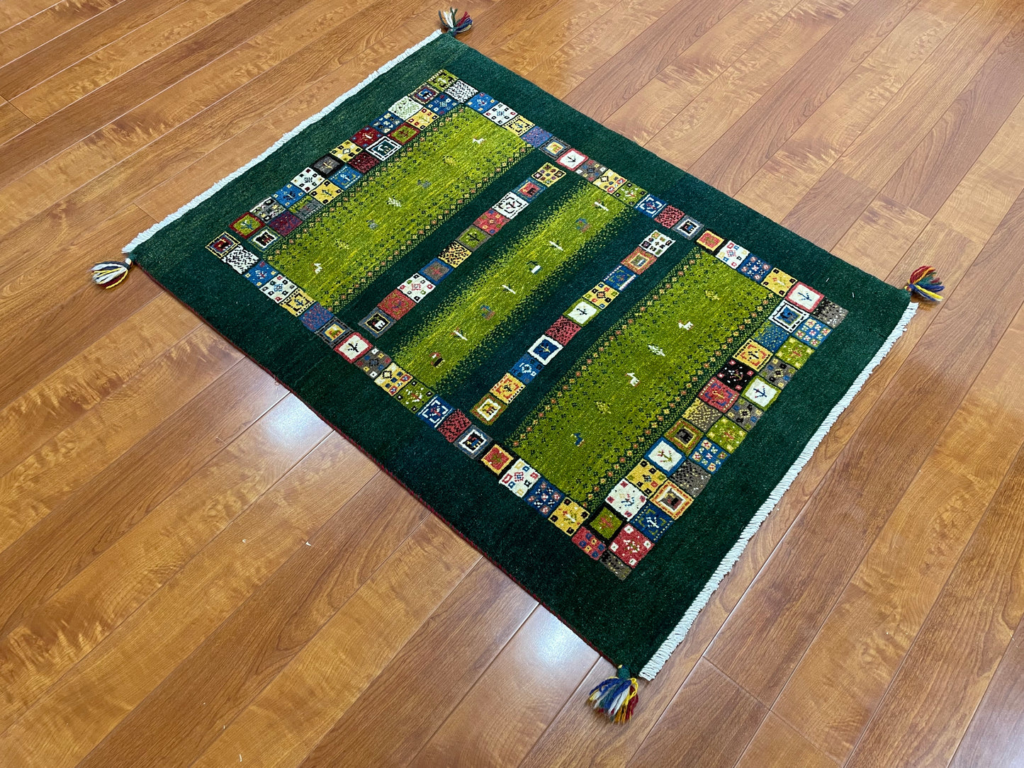 【オンライン限定】カシュクリギャッベ 108cm x 82cm RD12426