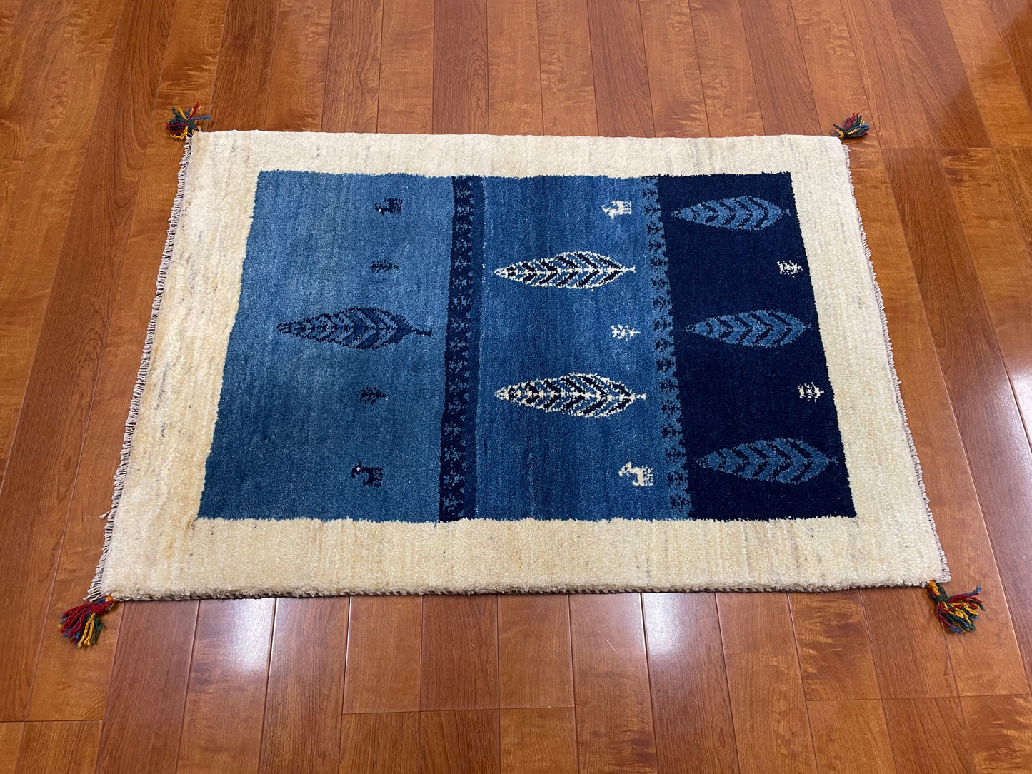 【オンライン限定】ギャッベ 117cm x 82cm RJ12805