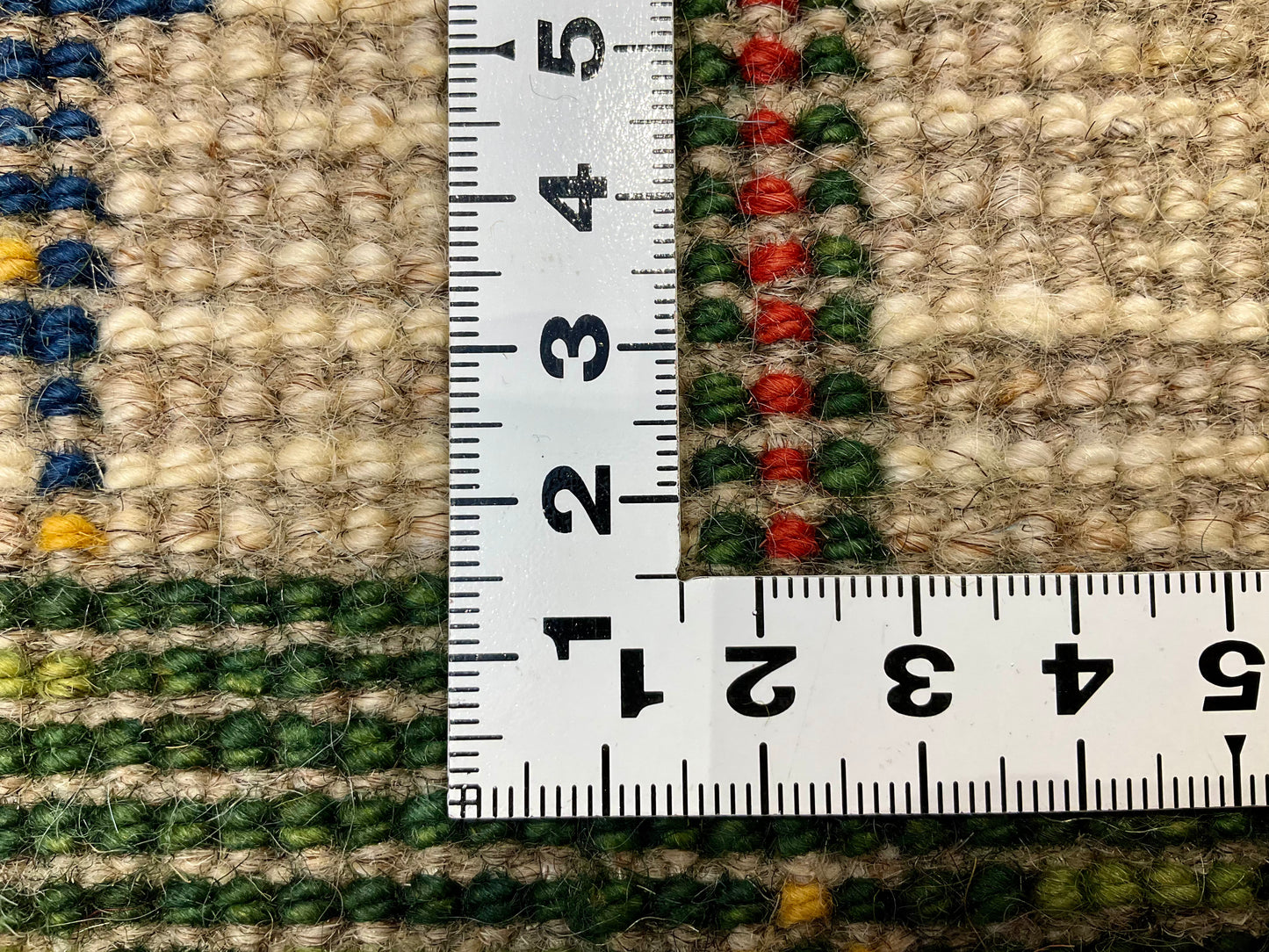 ギャッベ 58cm x 42cm NN16489