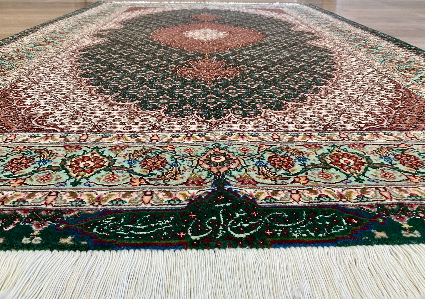 タブリーズ アブドラーヒ工房 171cm x 106cm PS8637