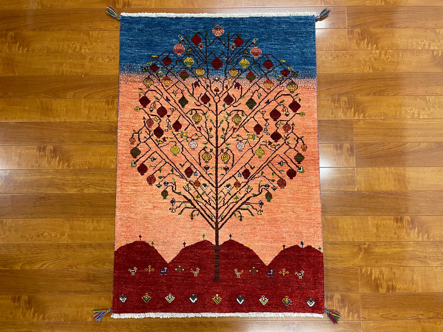 【オンライン限定】カシュクリギャッベ 126cm x 85cm RJ12216
