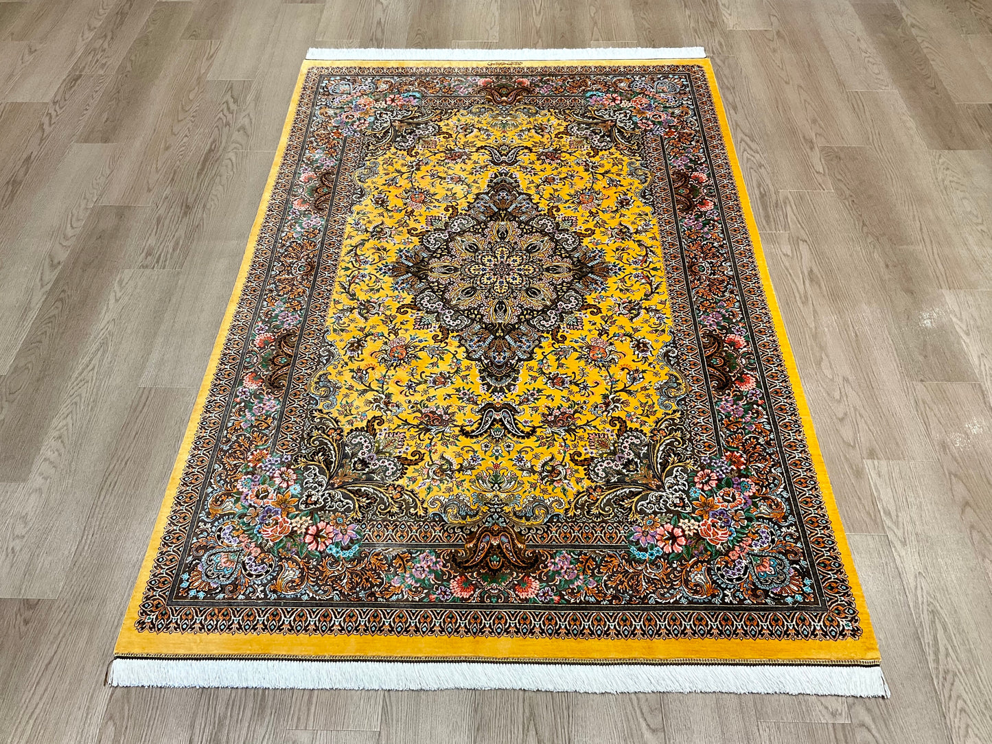 クム アッバースィー工房 205cm x 132cm PS3656