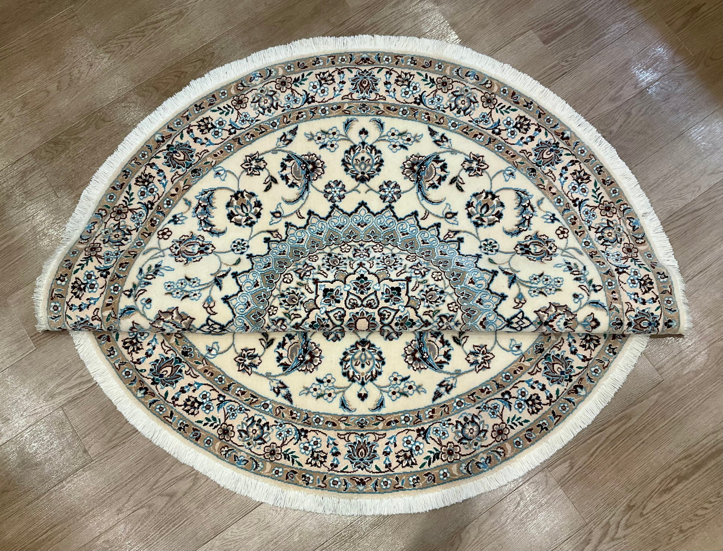 ナイン 152cm x 152cm AR2939