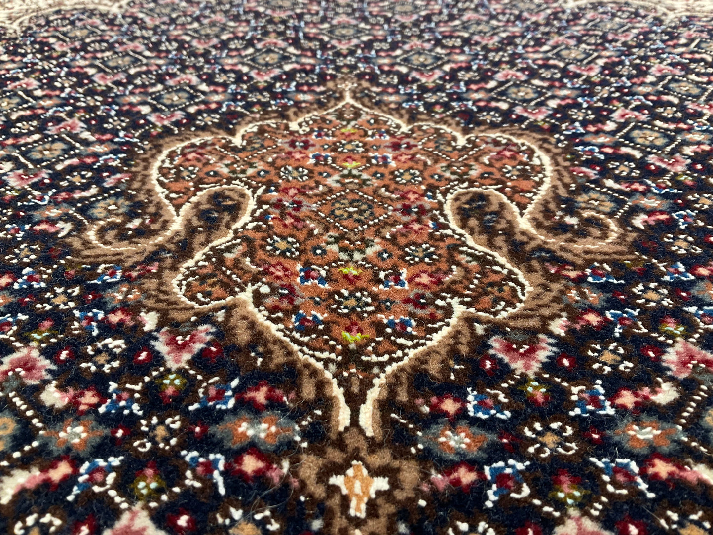 タブリーズ アブドラーヒ工房 200cm x 155cm PS2569