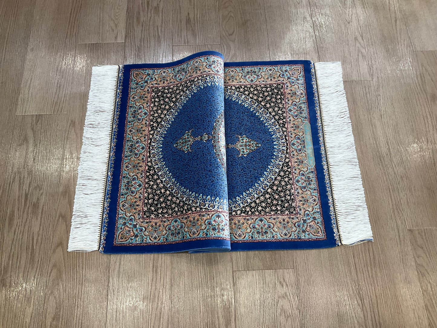 ペルシャンシルク 90cm x 60cm PS5540