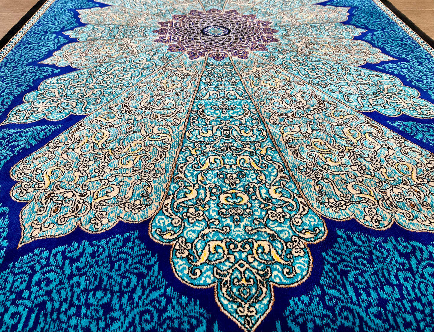 ペルシャンシルク 90cm x 60cm PS10769