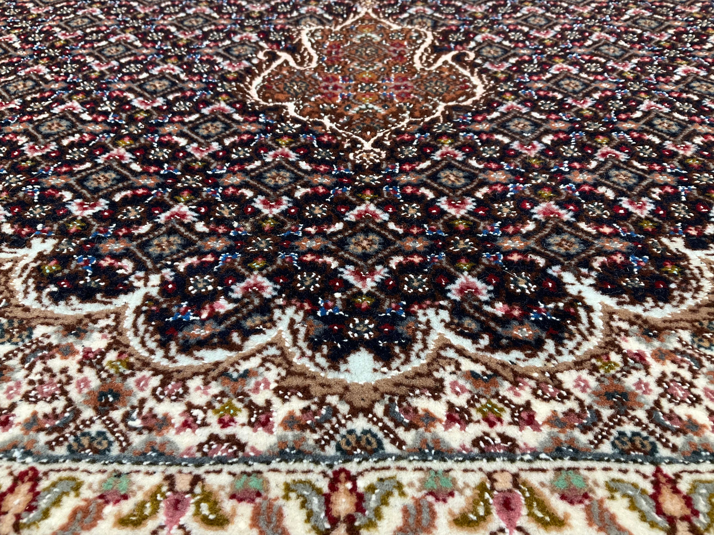 タブリーズ アブドラーヒ工房 157cm x 105cm PS10361