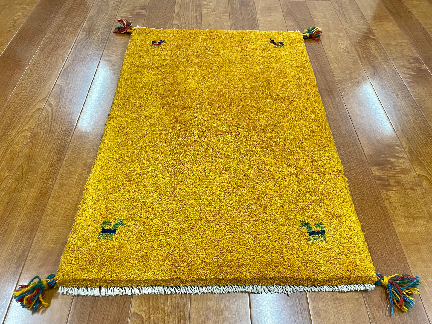 【オンライン限定】ギャッベ 88cm x 58cm RJ11977
