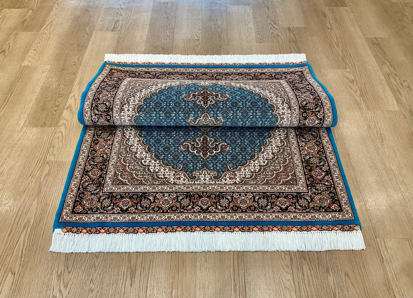 タブリーズ 150cm x 107cm PS8034