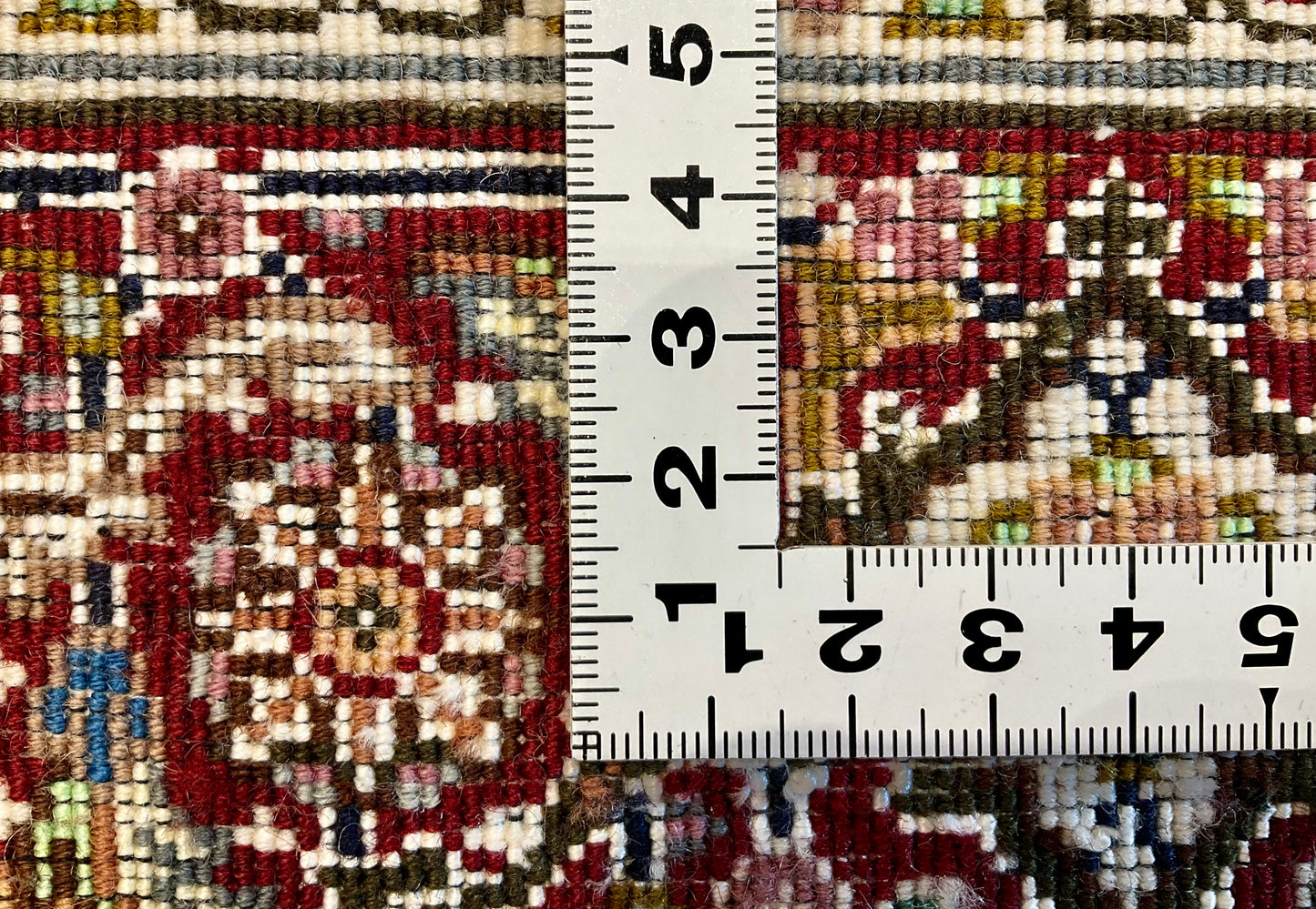 タブリーズ アブドラーヒ工房 130cm x 84cm PS7592