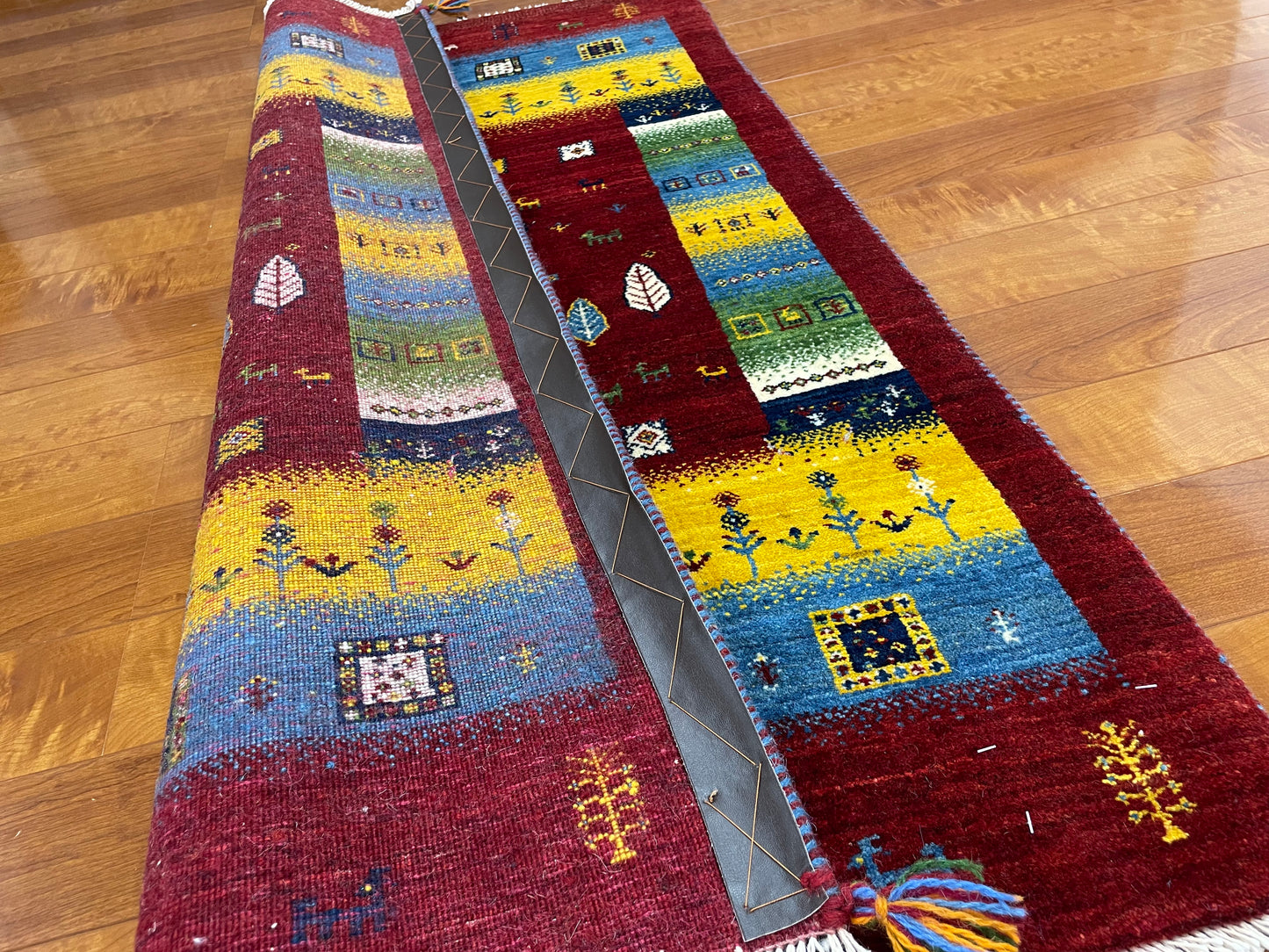 【オンライン限定】カシュクリギャッベ 135cm x 84cm RJ13345