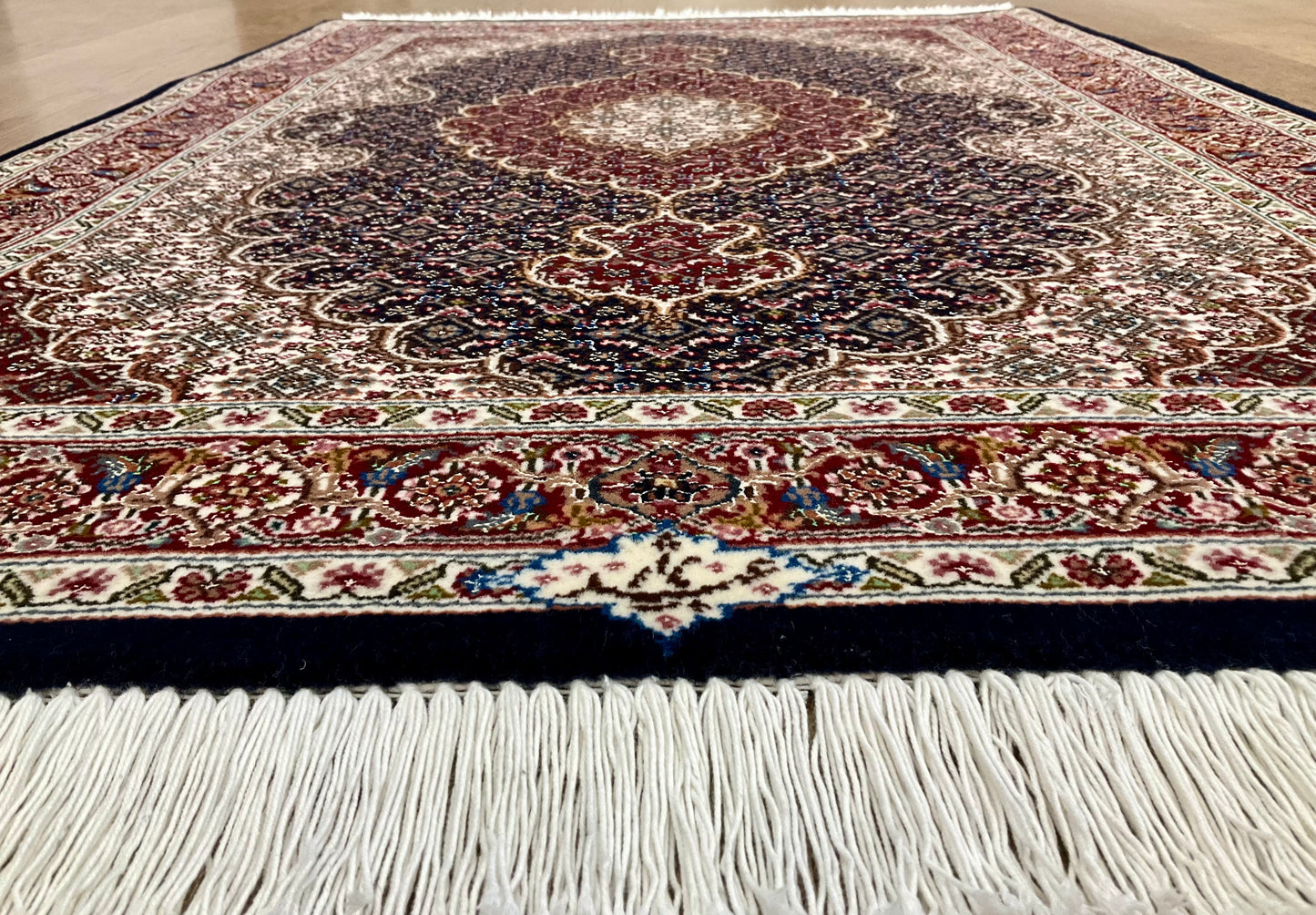 タブリーズ アブドラーヒ工房 120cm x 85cm PS7590