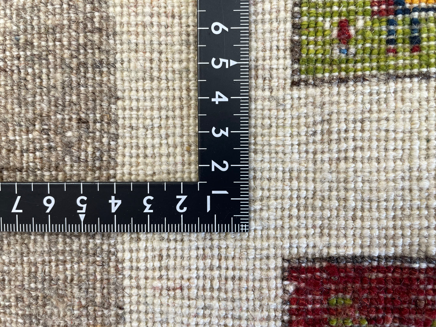 【オンライン限定】カシュクリギャッベ 130cm x 84cm RJ3039