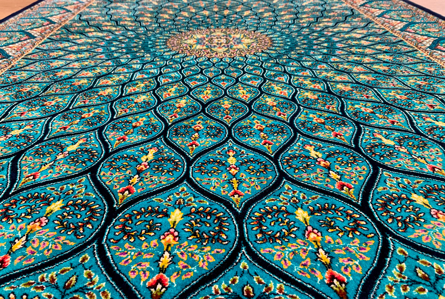 ペルシャンシルク 120cm x 80cm PS10690