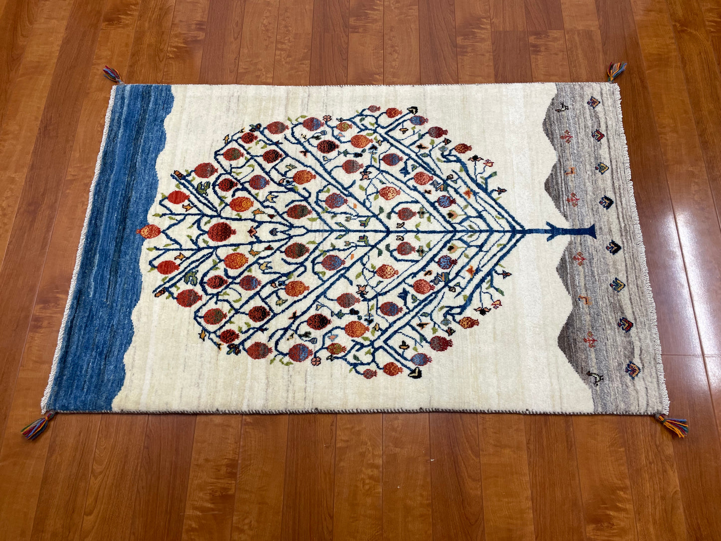 【オンライン限定】カシュクリギャッベ 134cm x 88cm RJ13316