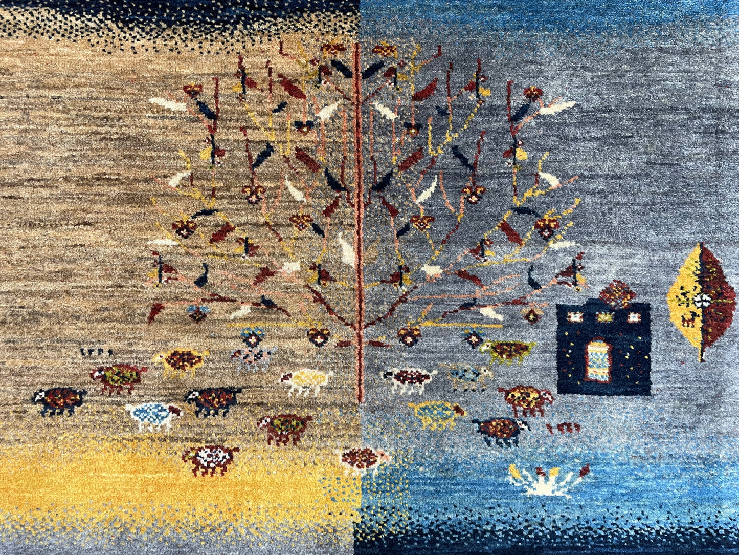 【オンライン限定】カシュクリギャッベ 133cm x 84cm RJ13010