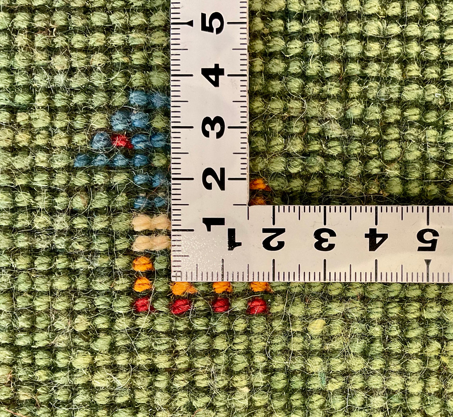 ギャッベ 46cm x 41cm Z965