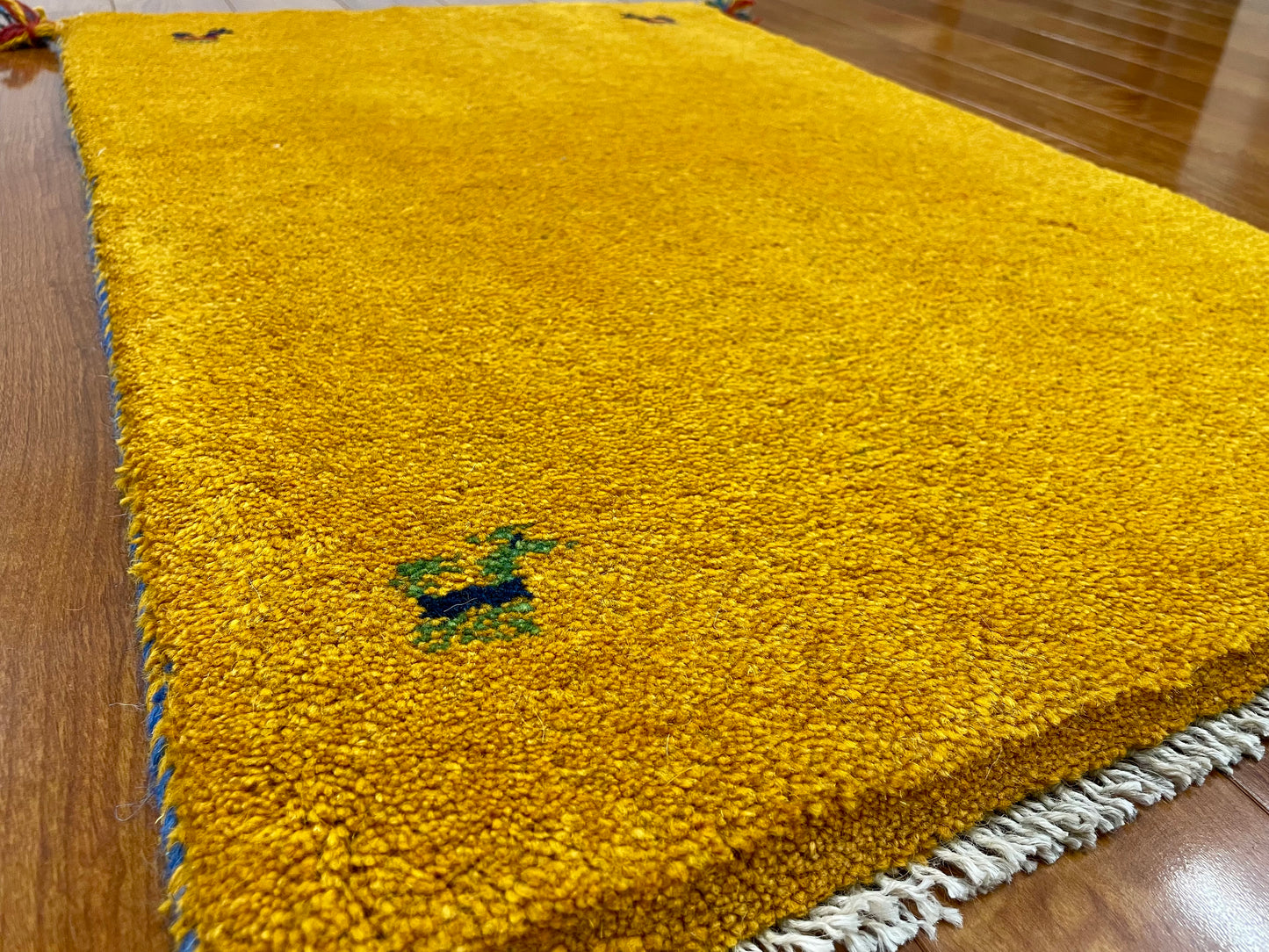 【オンライン限定】ギャッベ 88cm x 58cm RJ11977