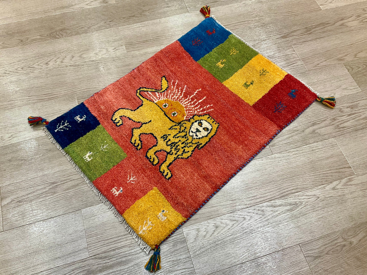 ギャッベ 88cm x 60cm RJ12110