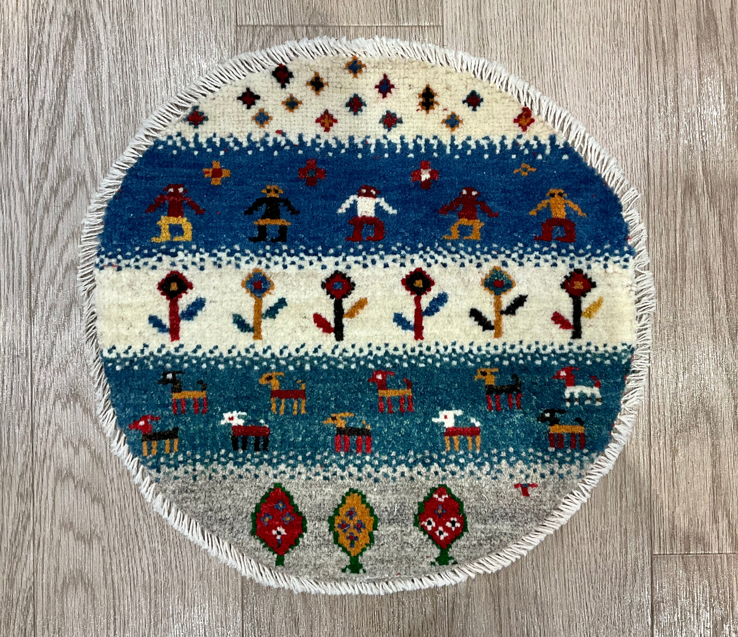 ギャッベ アマレバフト 40cm x 39cm AJ23540