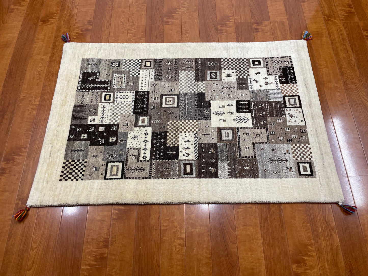 【オンライン限定】カシュクリギャッベ 130cm x 90cm RD8760