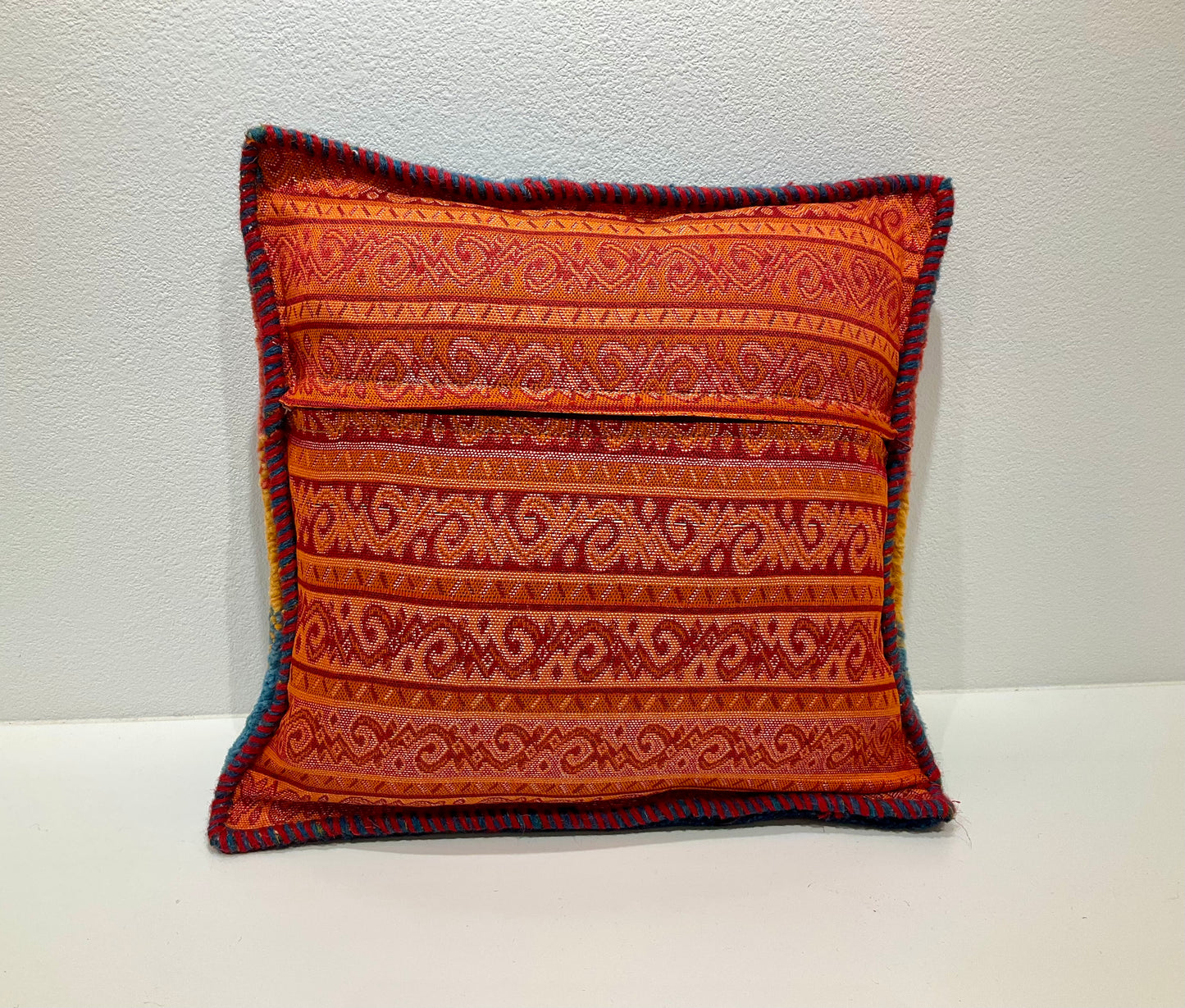 ギャッベクッション 39cm x 39cm AJ14454