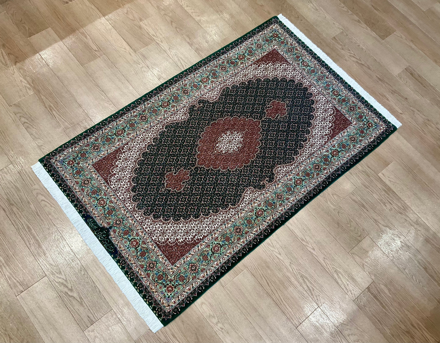 タブリーズ アブドラーヒ工房 171cm x 106cm PS8637