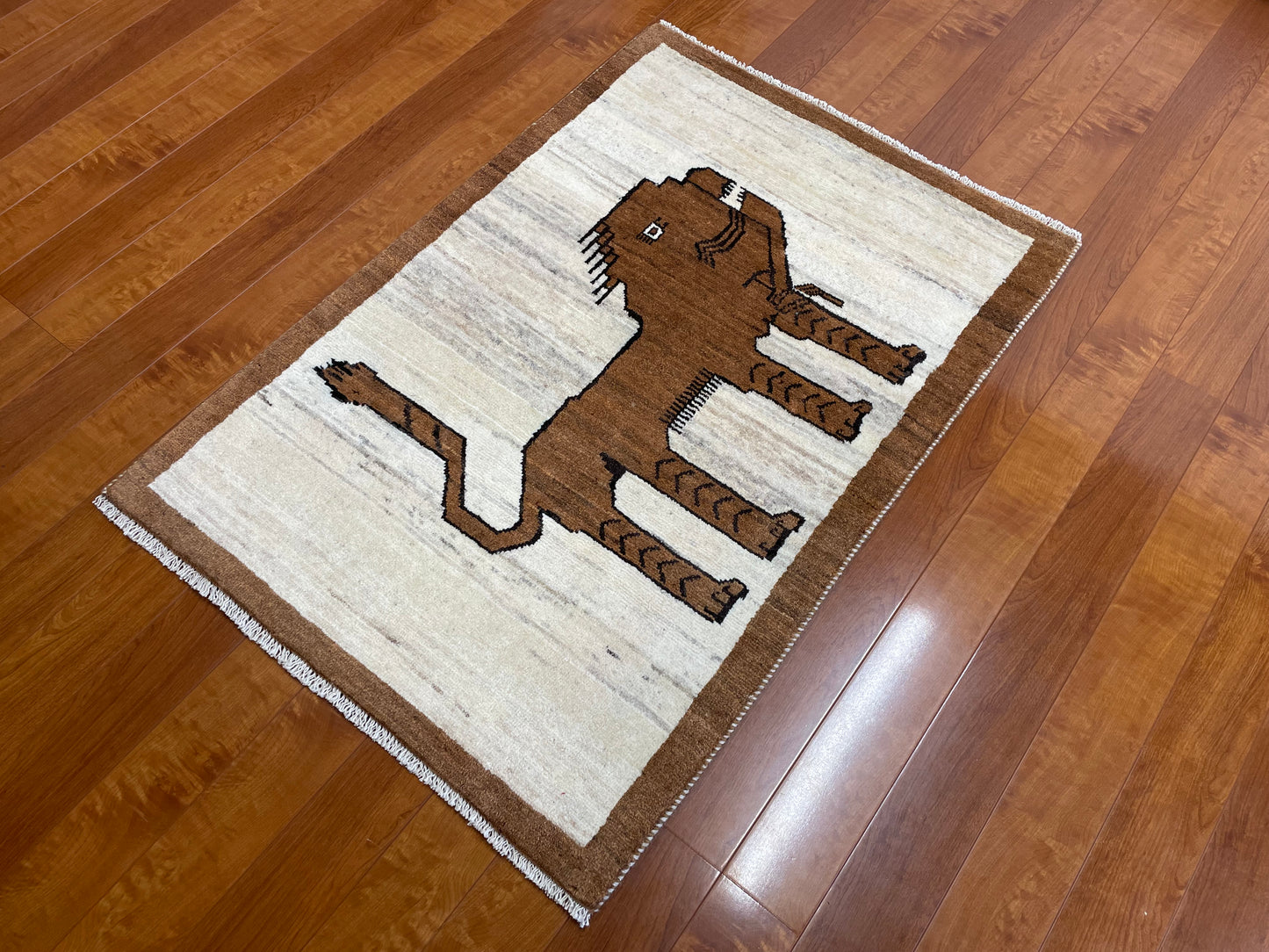 【オンライン限定】カシュクリギャッベ 118cm x 83cm RJ13553