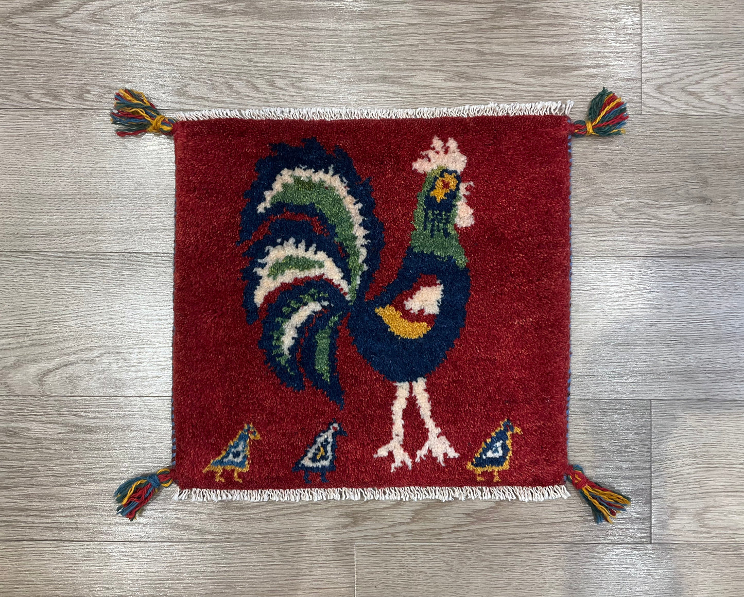 ギャッベ 42cm x 39cm T5227