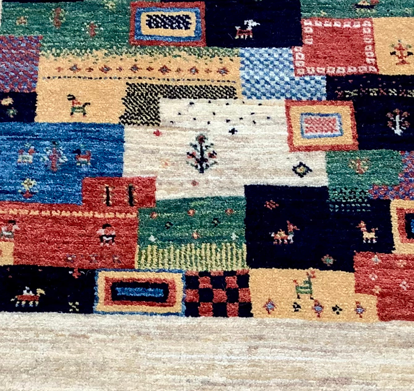 【オンライン限定】カシュクリ 92cm x 64cm RJ7820