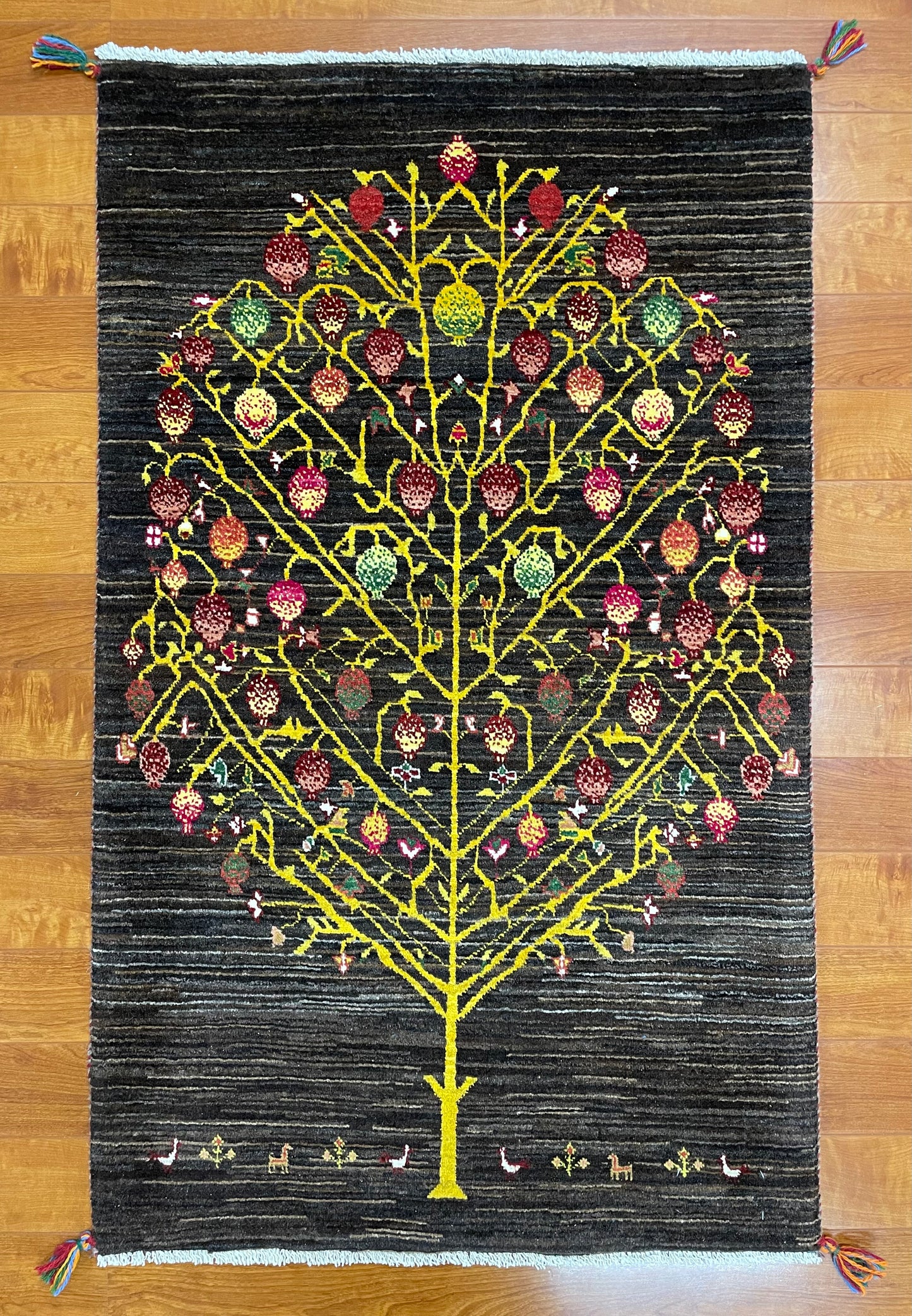 【オンライン限定】カシュクリギャッベ 130cm x 80cm RJ13673