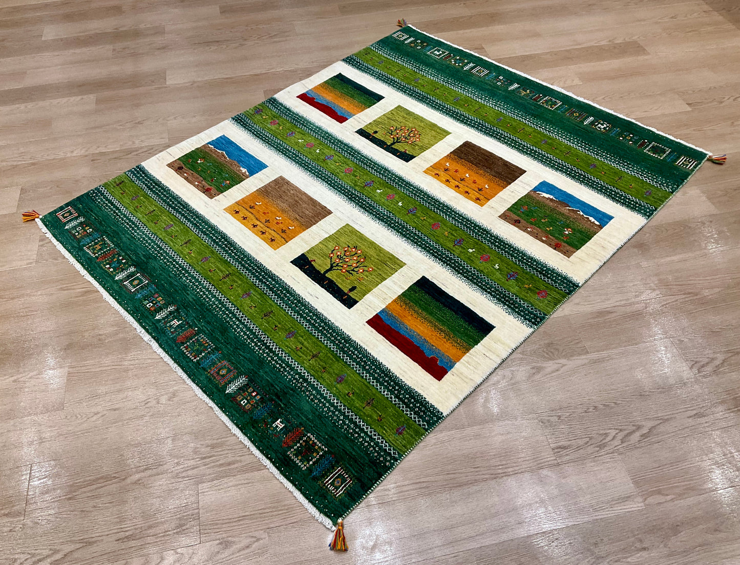 カシュクリ 203cm x 160cm RJ7695