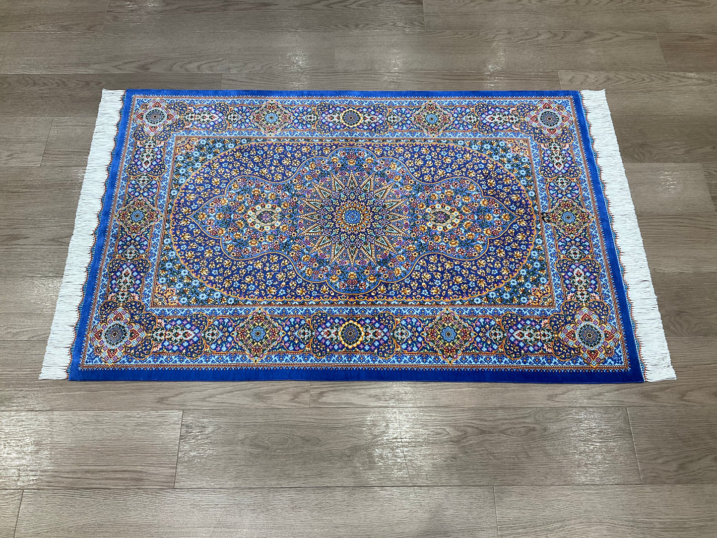クム シャナ工房 115cm x 78cm JM301