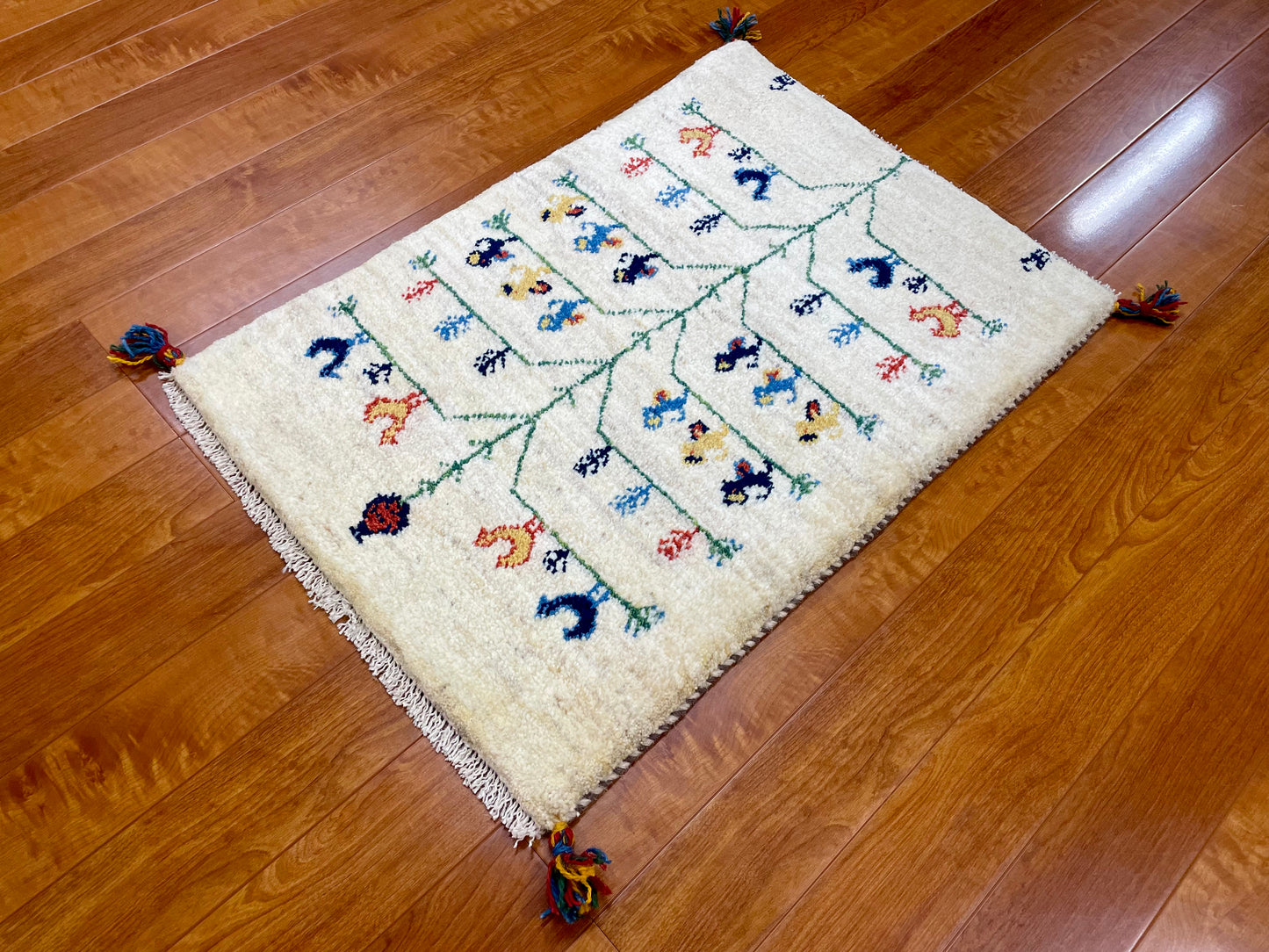 【オンライン限定】ギャッベ 88cm x 63cm RJ13802