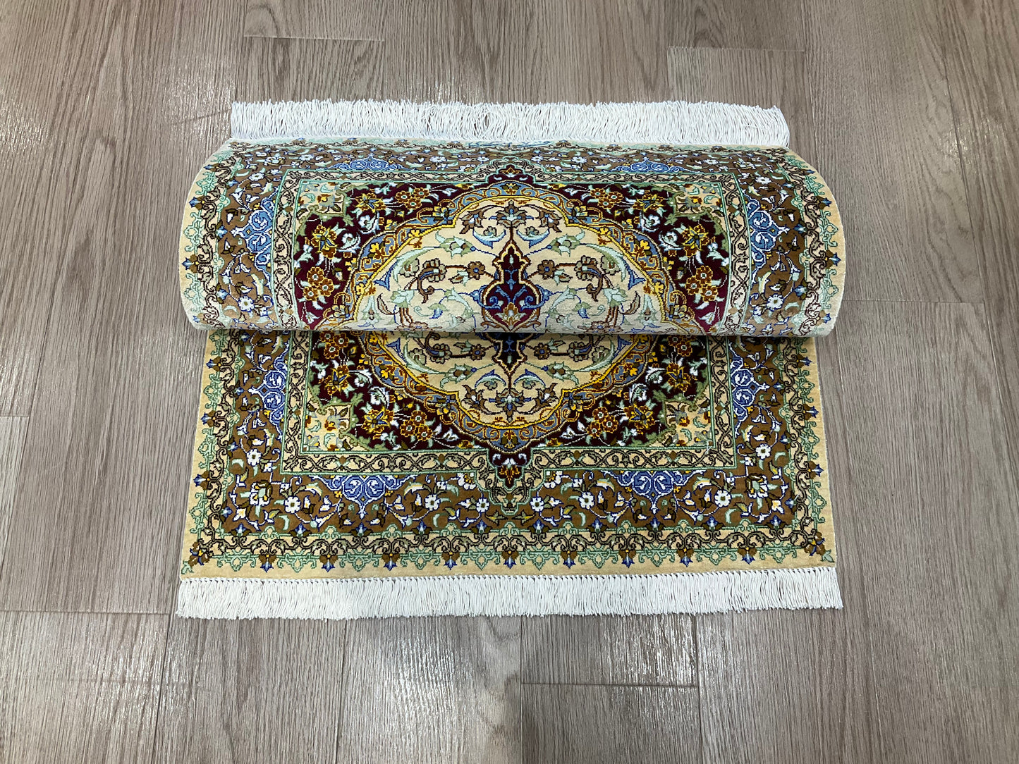 クム アミリー工房 90cm x 59cm NT13840