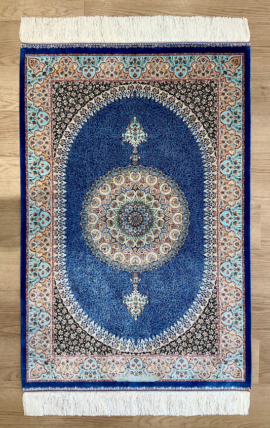 ペルシャンシルク 120cm x 80cm PS9647