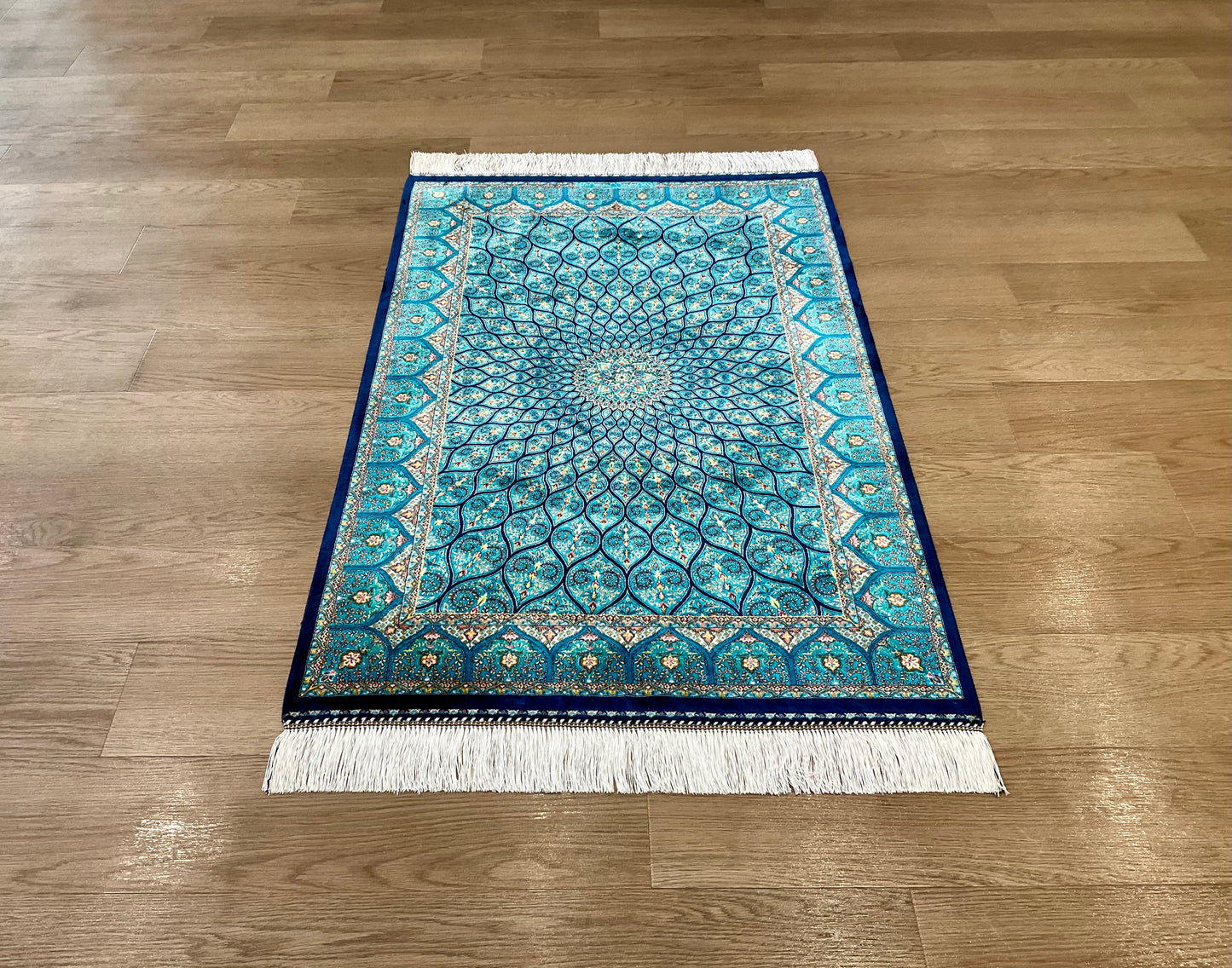 ペルシャンシルク 120cm x 80cm PS10690