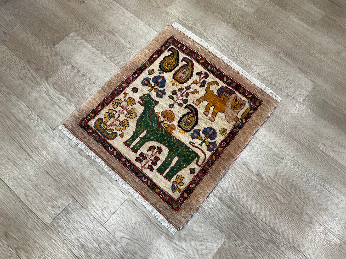 カシュガイ 80cm x 74cm PS10396