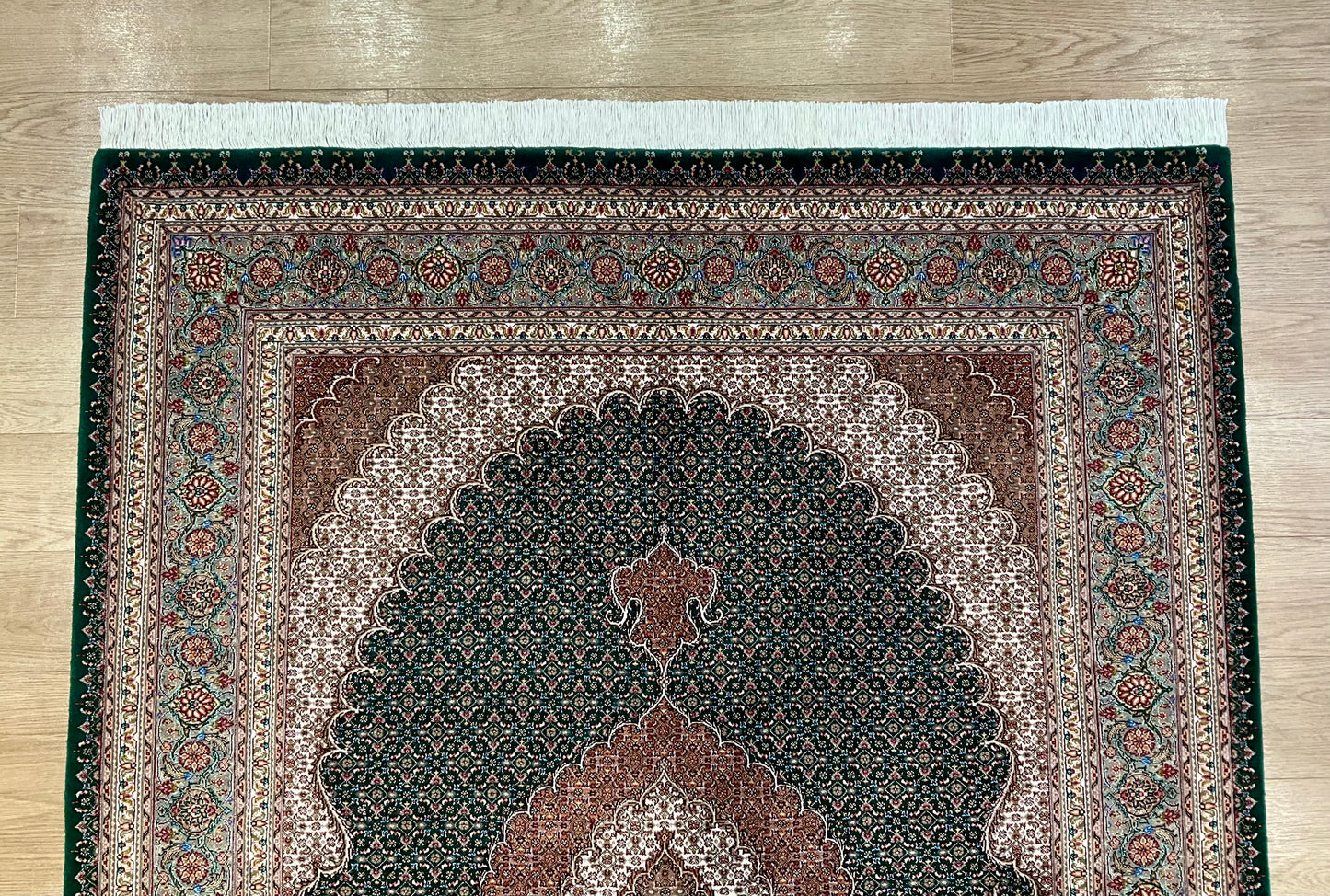 タブリーズ アブドラーヒ工房 200cm x 155cm PS7594