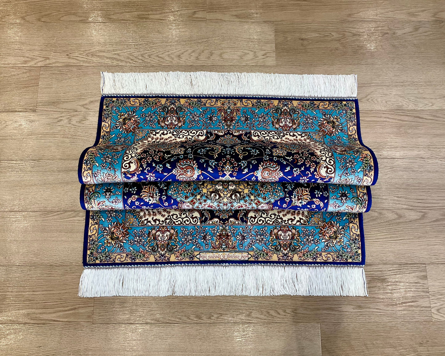 ペルシャンシルク 120cm x 80cm PS10457