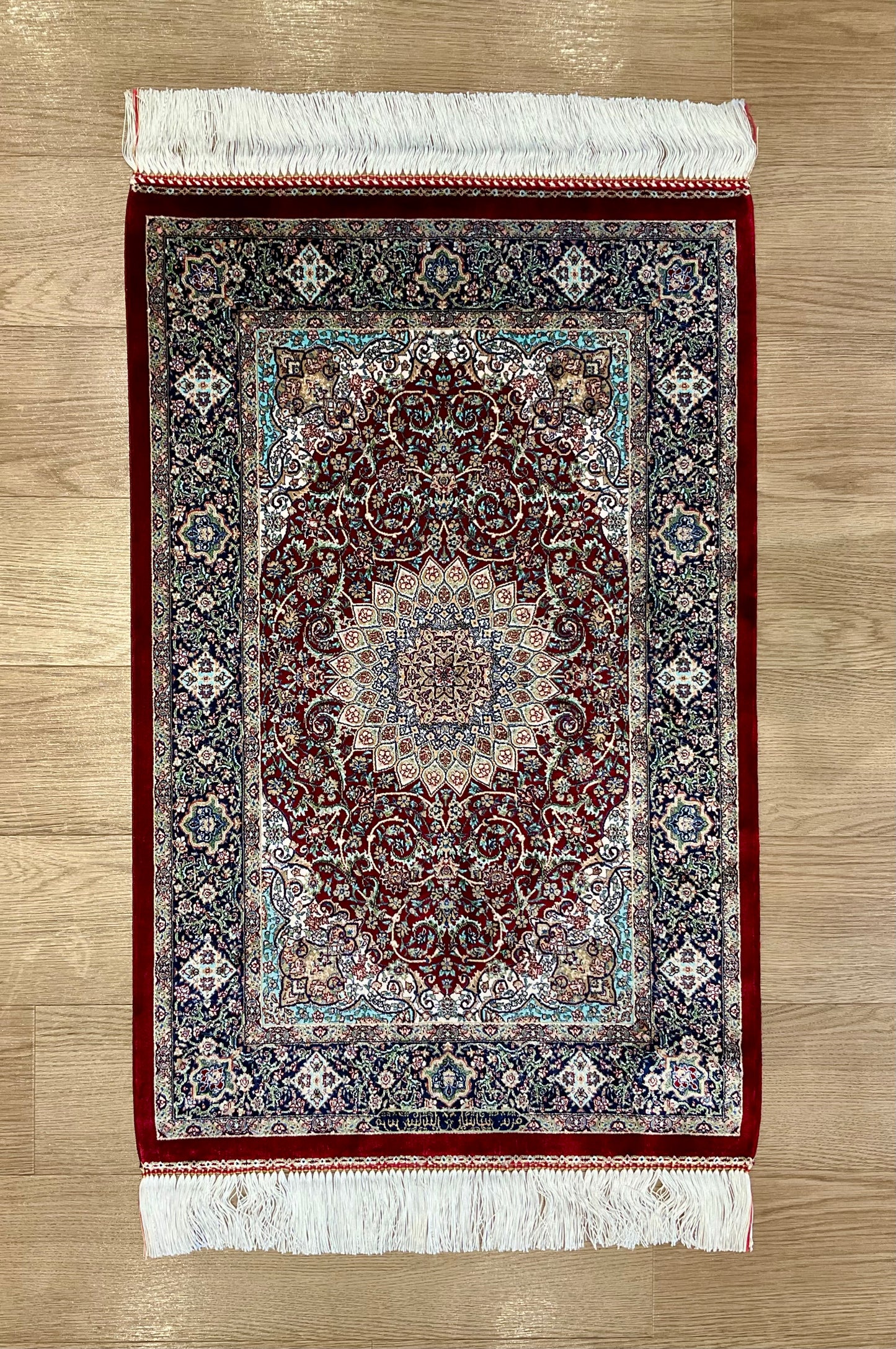 ペルシャンシルク 90cm x 60cm PS7663