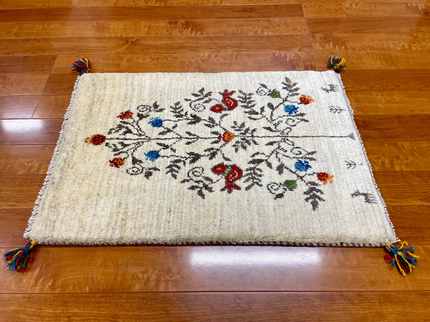 【オンライン限定】ギャッベ 85cm x 60cm RJ13809