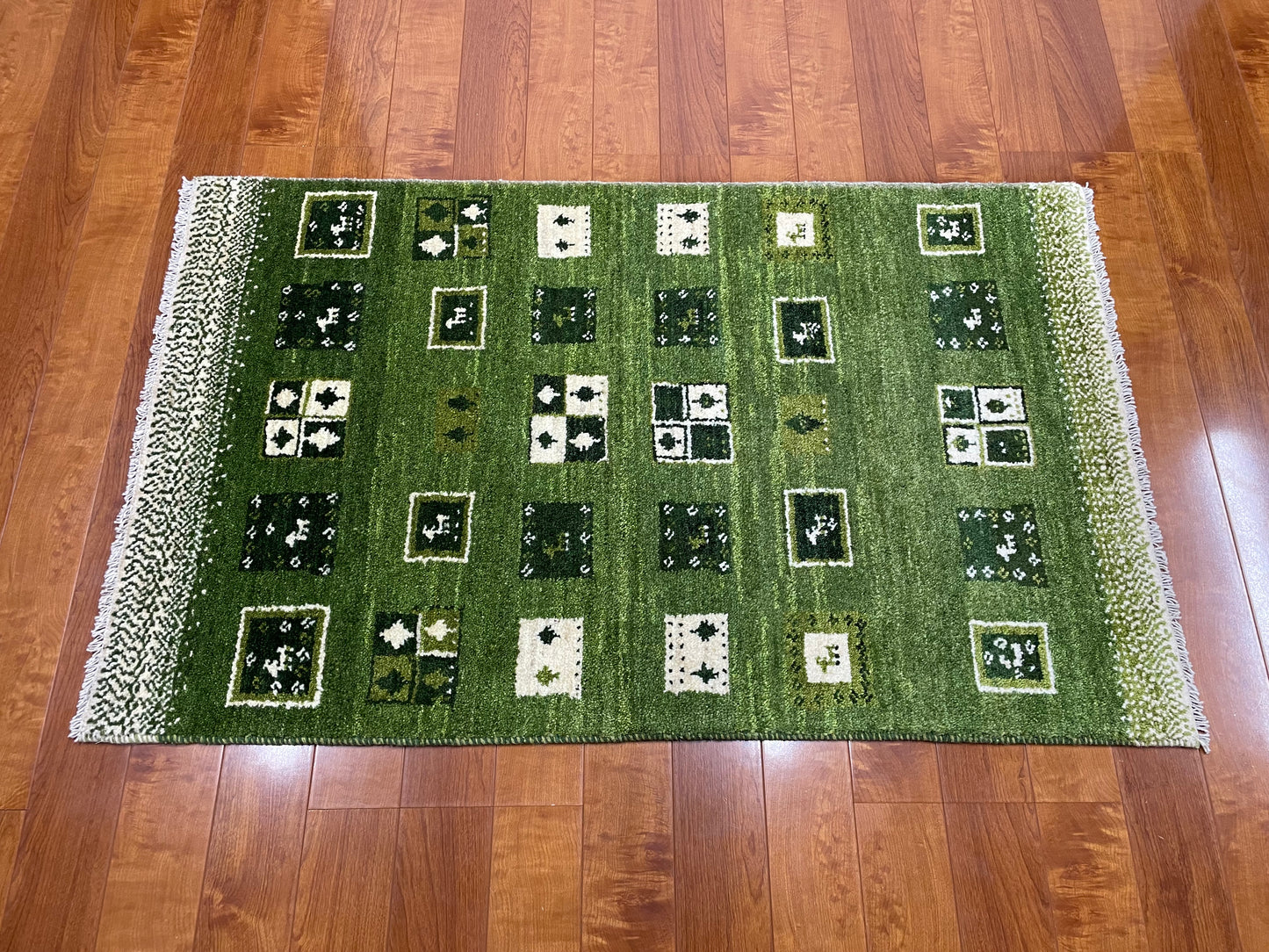 【オンライン限定】ギャッベ アマレバフト 127cm x 78cm BT10230